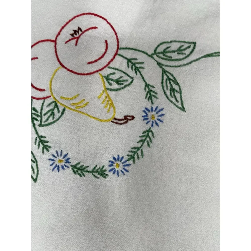 Vintage Hand Embroidered Linen Table Topper 25x25 Lace Fruit Floral cottagecore